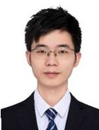 何鹏辉.jpg